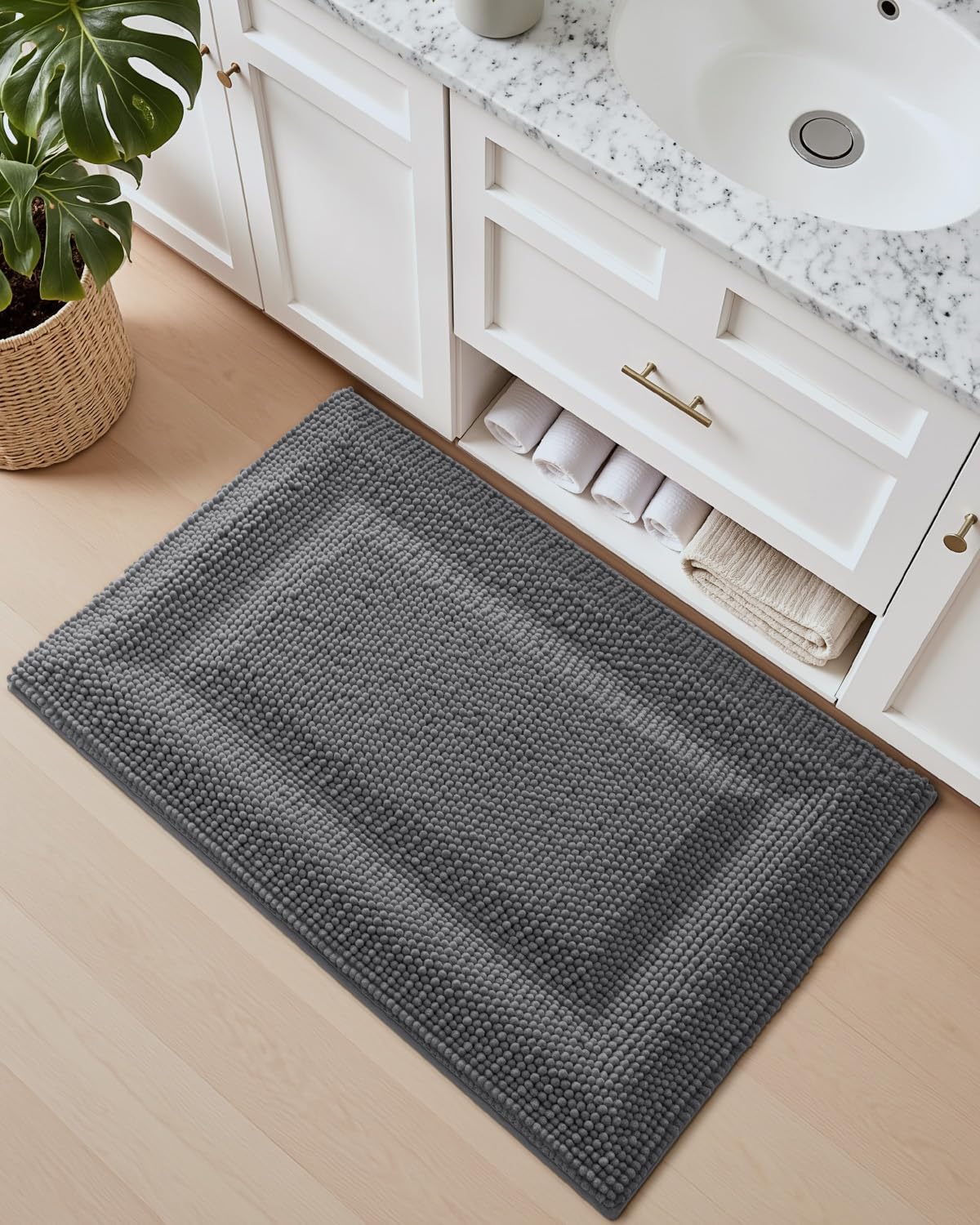 DEXI Bath Mats for Bathroom 16x24, Non Slip Washable Bathroom Rug, Thick Soft Chenille Absorbent Bathmat for Shower Floor, Fluffy Shaggy Carpet for Tub, Grey