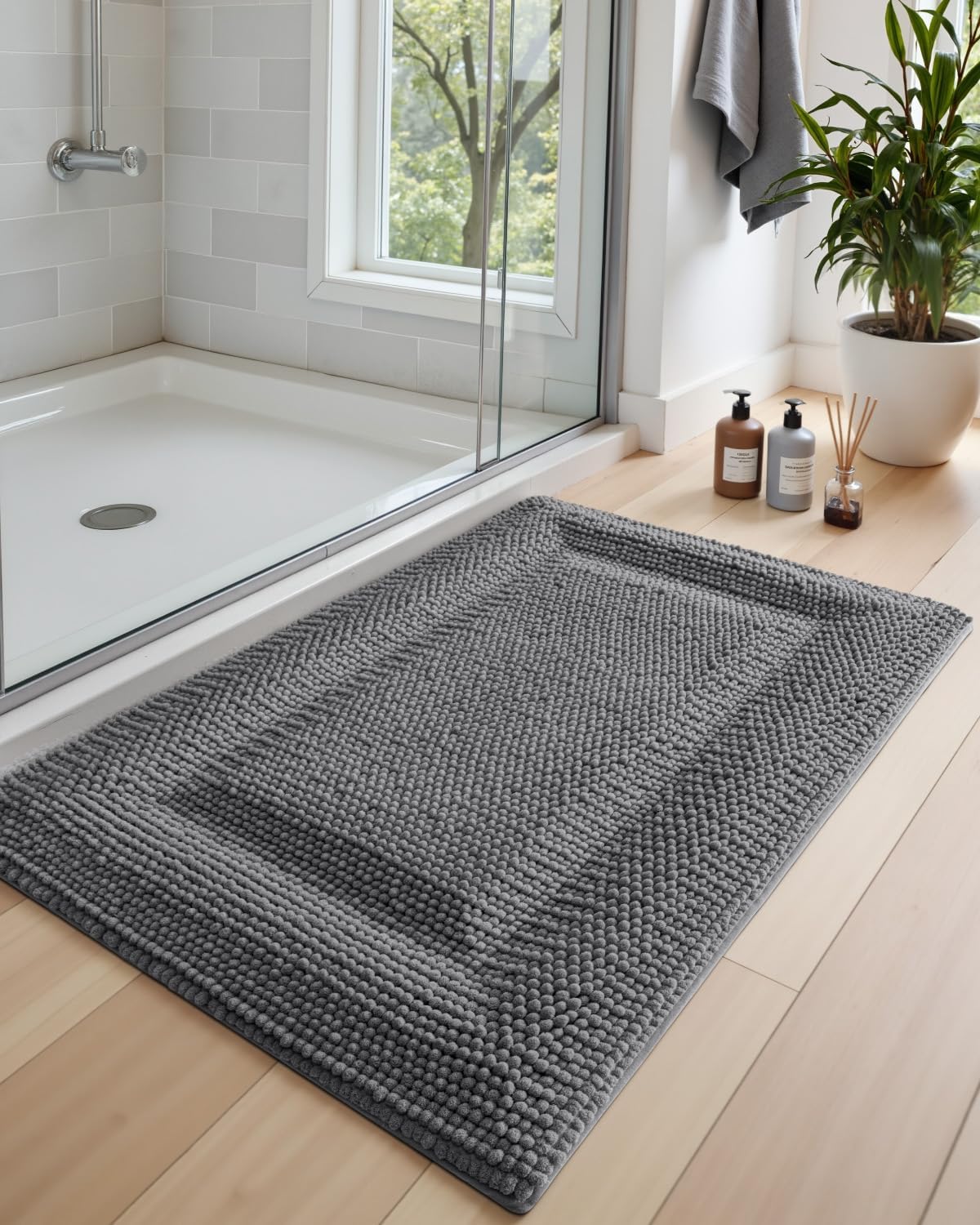 DEXI Bath Mats for Bathroom 16x24, Non Slip Washable Bathroom Rug, Thick Soft Chenille Absorbent Bathmat for Shower Floor, Fluffy Shaggy Carpet for Tub, Grey