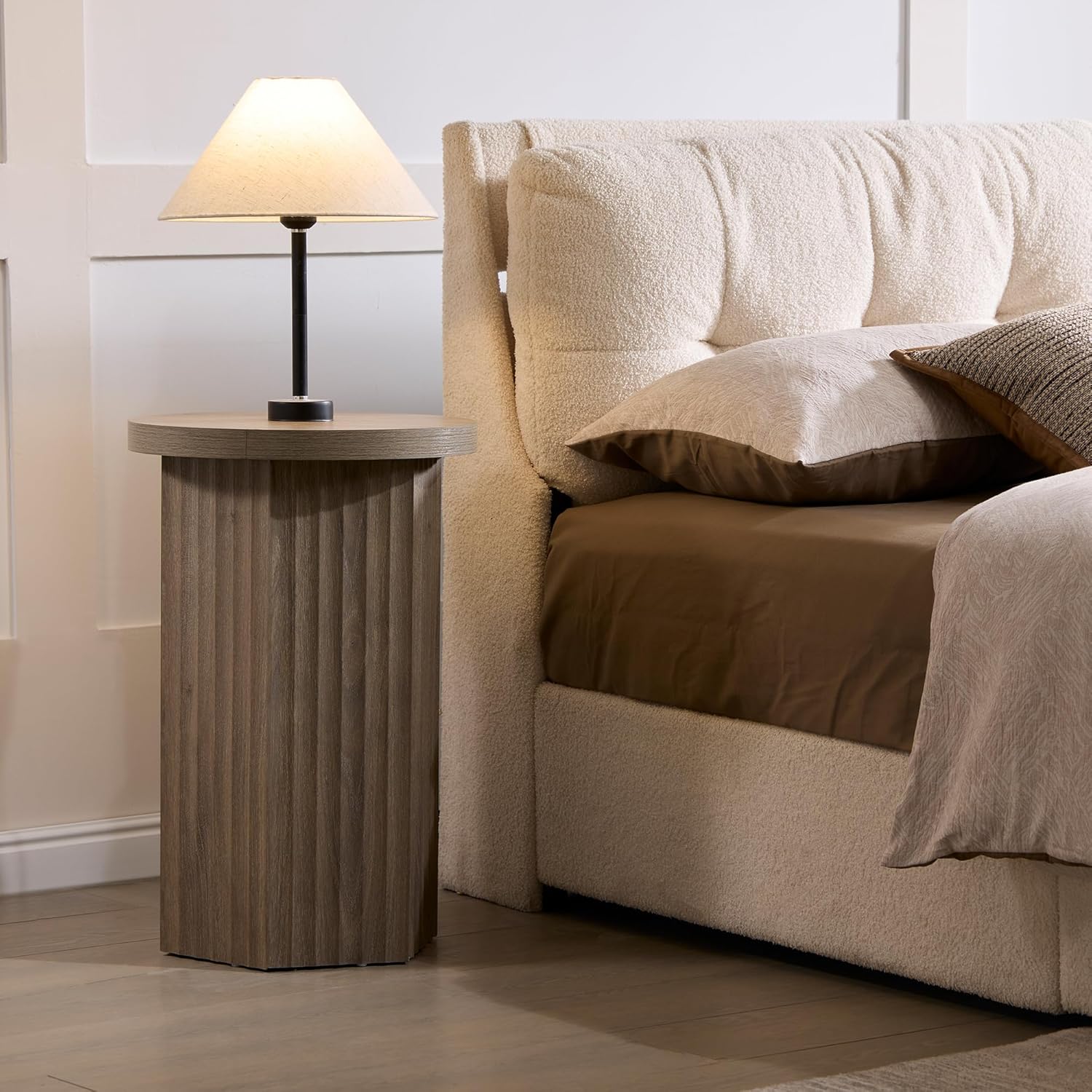 VividVibe End Tables for Living Room, Fluted Couch Side Table with Hexagonal Base, Wooden Bedside Table Bedroom Nightstands Home Office Modern Accent Grey Alder