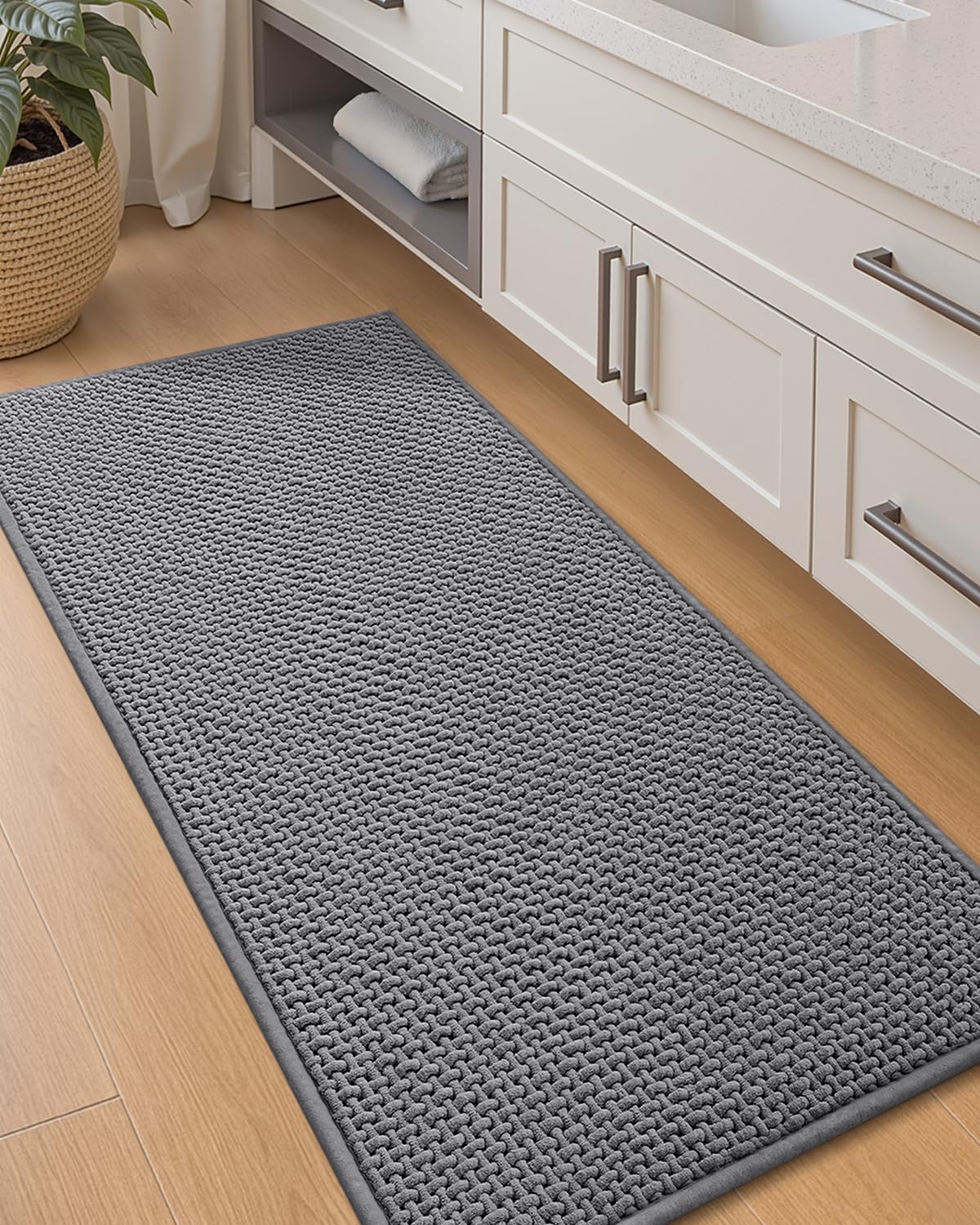 Color&Geometry Chenille Pile Large Bathroom Rugs Upgraded Denser, 24"x36" Non Slip Absorbent Green Bath Mats for Bathroom Thin Fit Under Door, Washable Quick Dry