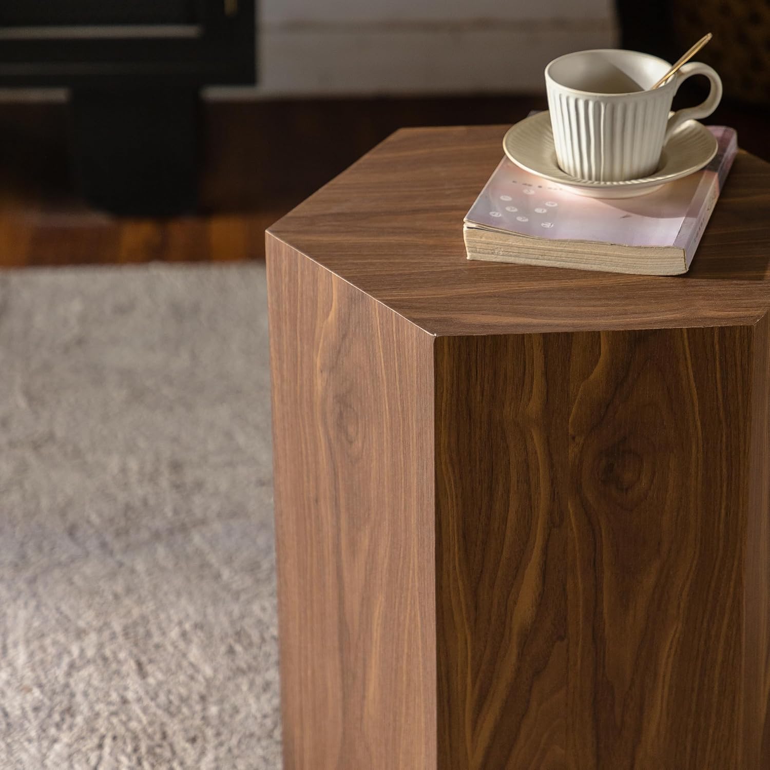 Hexagon Wooden Side Table Withe Wood Grain, Modern Fully Assembled End Table for Small Spaces, Living Room, Bedroom, 15.75"×13.58"×18.9" - Walnut