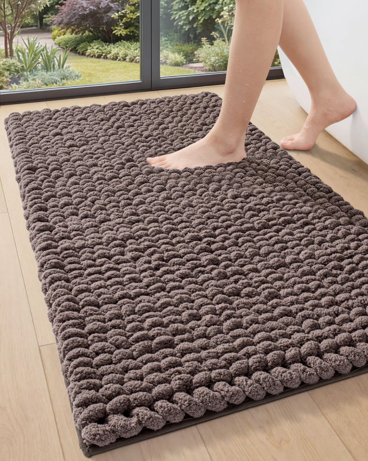 DEXI Bathroom Rugs 24x36, Non Slip Washable Bath Mat, Luxury Chenille Super Absorbent Ultra Thick Bathmats for Shower Floor, Plush Fluffy Shaggy Carpet for Tub, Beige