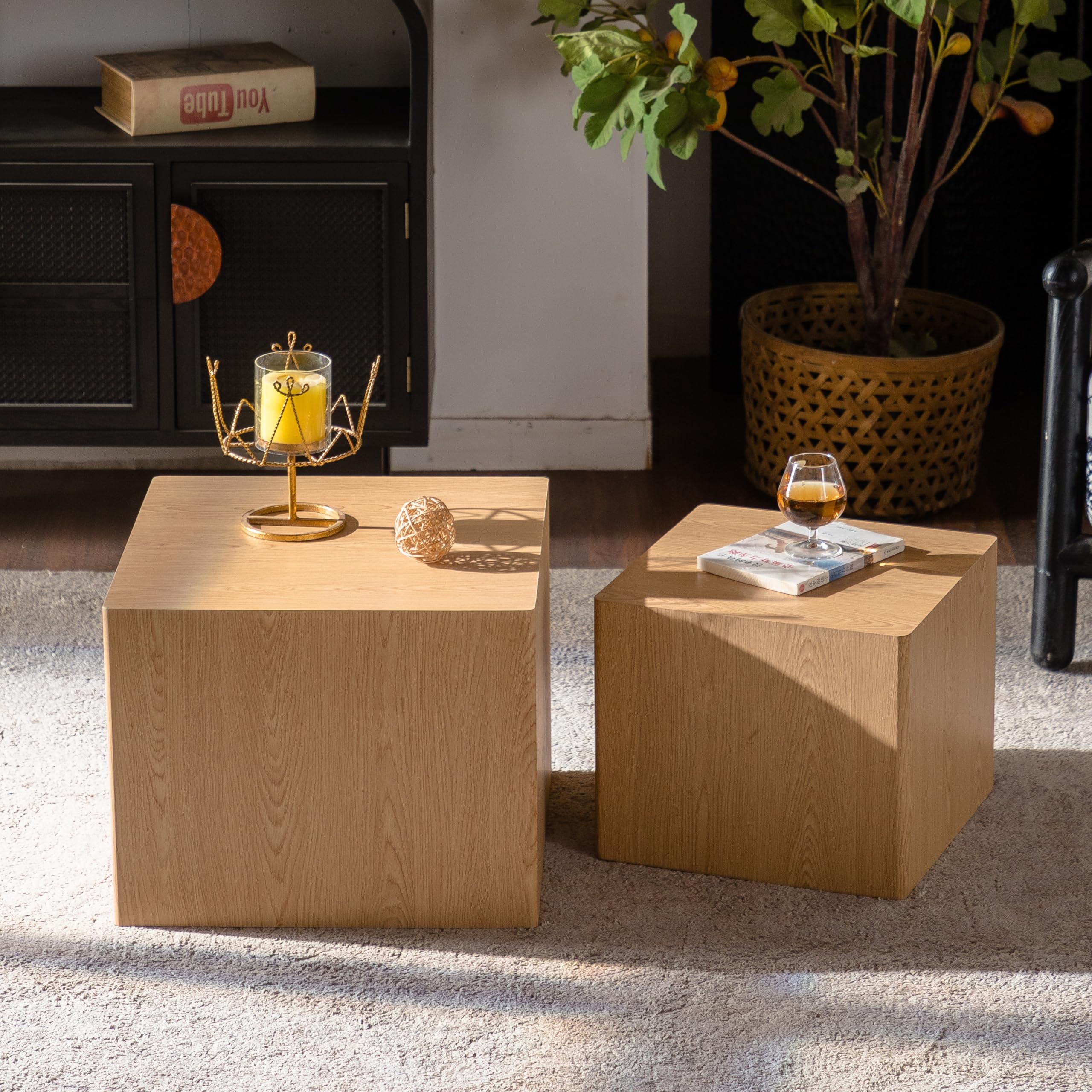 Hexagon Wooden Side Table Withe Wood Grain, Modern Fully Assembled End Table for Small Spaces, Living Room, Bedroom, 15.75"×13.58"×18.9" - Walnut