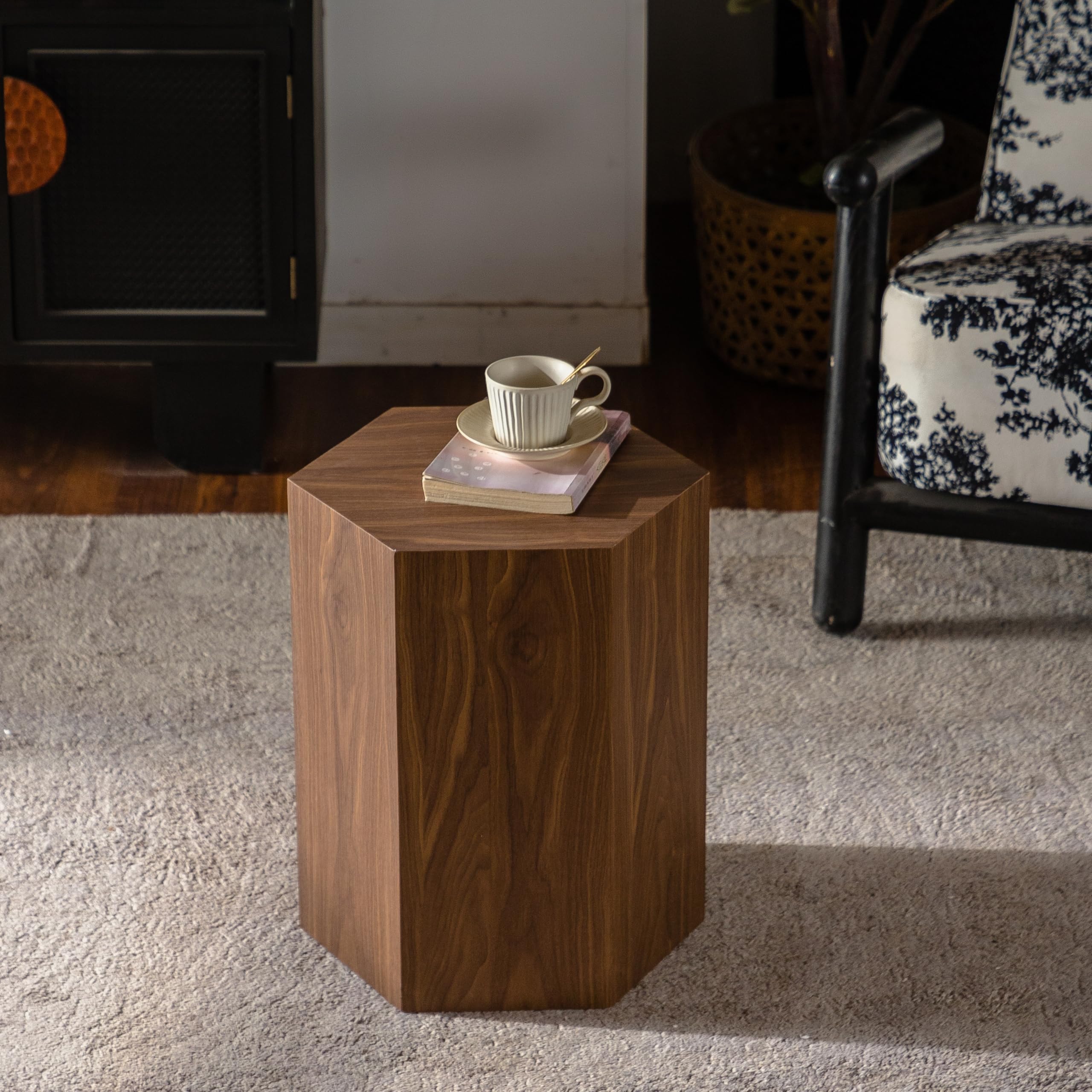 Hexagon Wooden Side Table Withe Wood Grain, Modern Fully Assembled End Table for Small Spaces, Living Room, Bedroom, 15.75"×13.58"×18.9" - Walnut